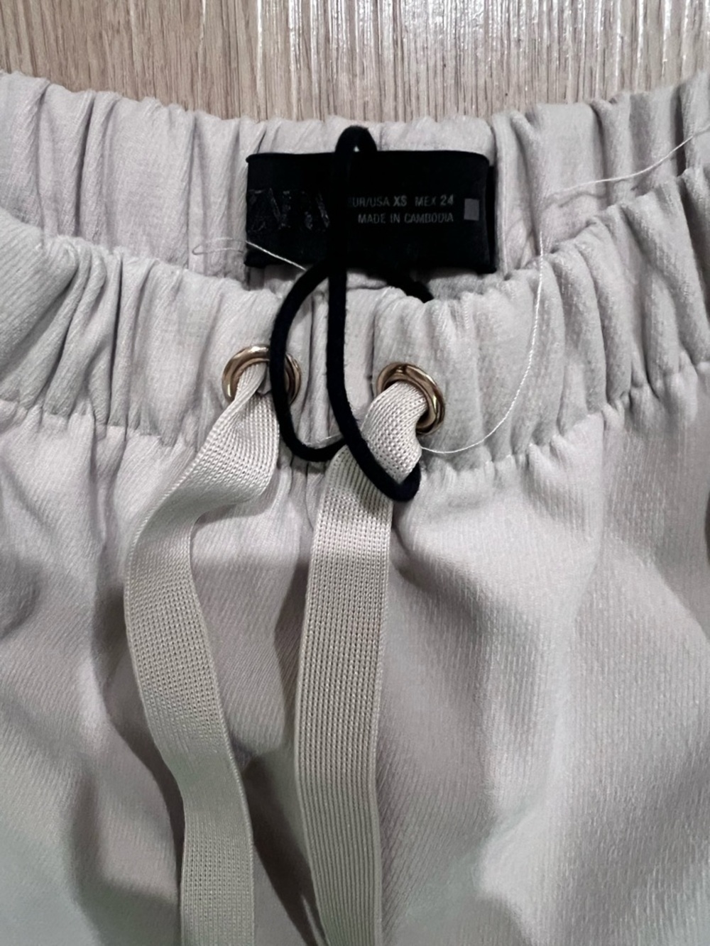 Zara Cream Wide-Leg Drawstring Pants - Picture 9 of 11